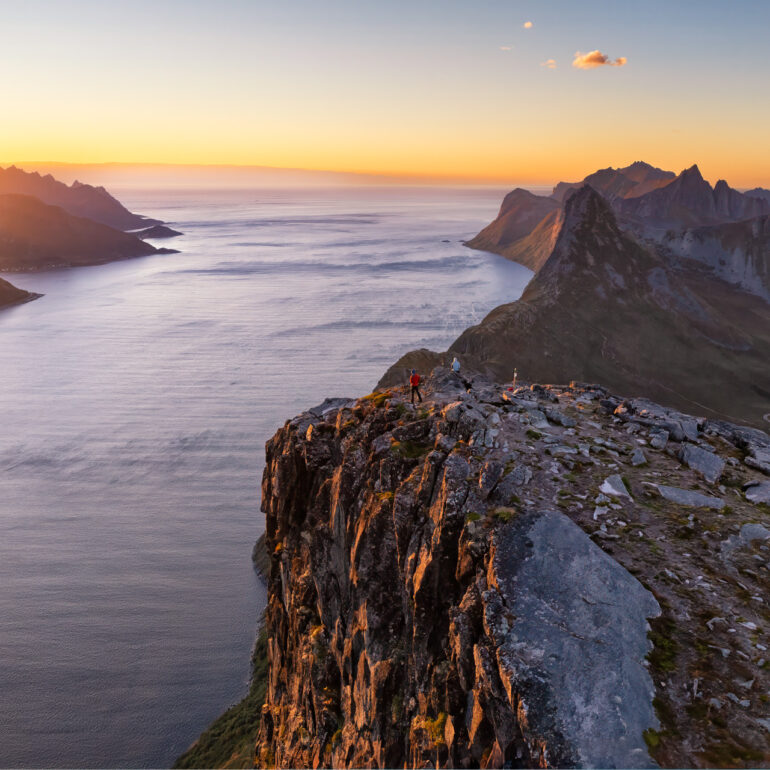 Norwegen Senja auf dem Barden zum Sonnenuntergang